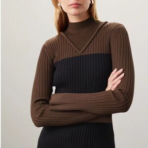 Marina Moscone x RTR Color-block Mock Neck Sweater ADD TO HEARTS size M